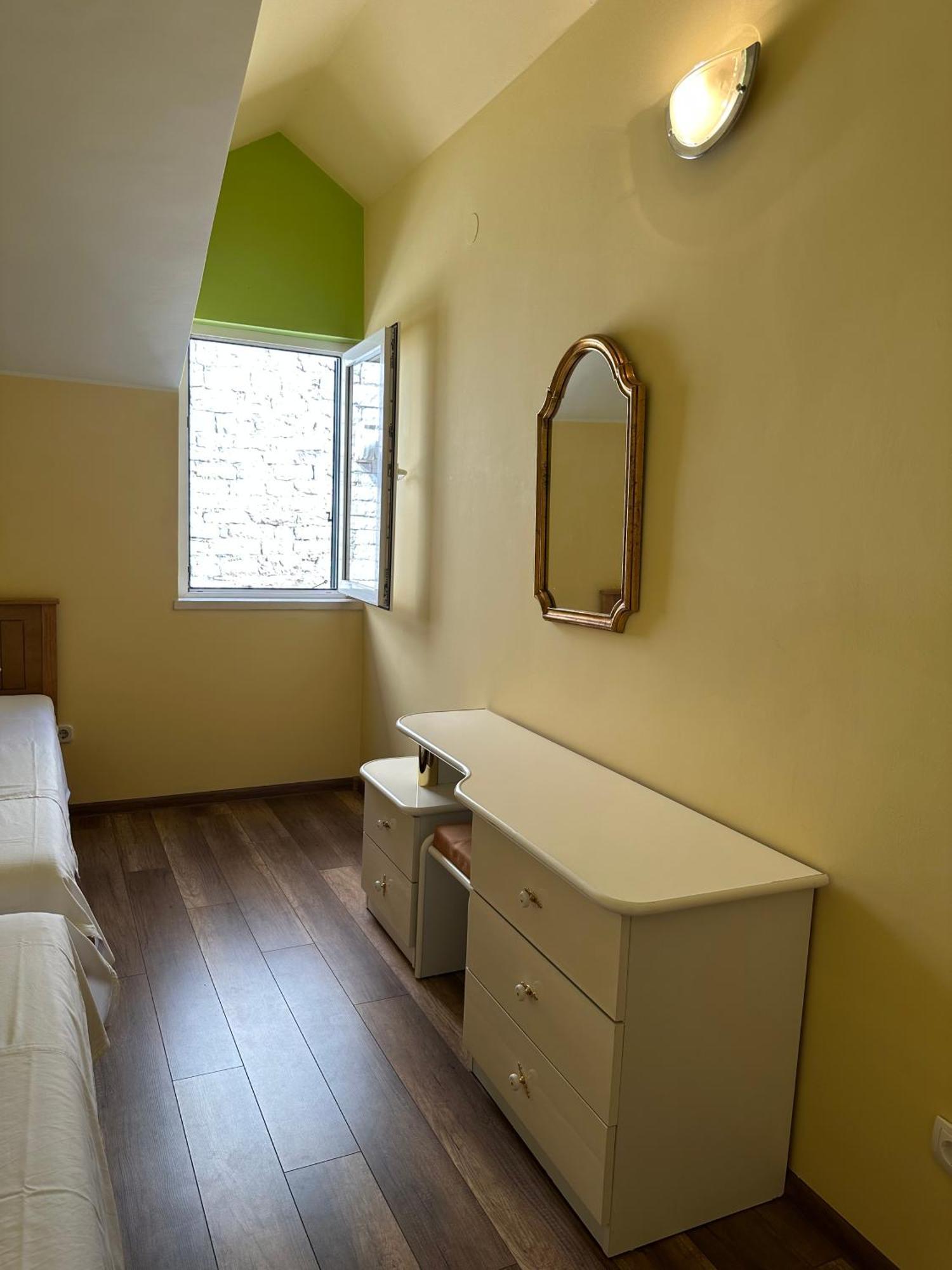 Old Stone House St Lawrence In The Heart Of Sibenik'S Old Town Apartamento Exterior foto